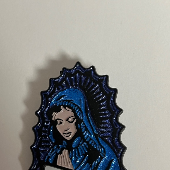 Virgin Mary New Era Frame Hat Pin Pins Hats Bag Fitted Blue Black Glitter Roses - Picture 2 of 8